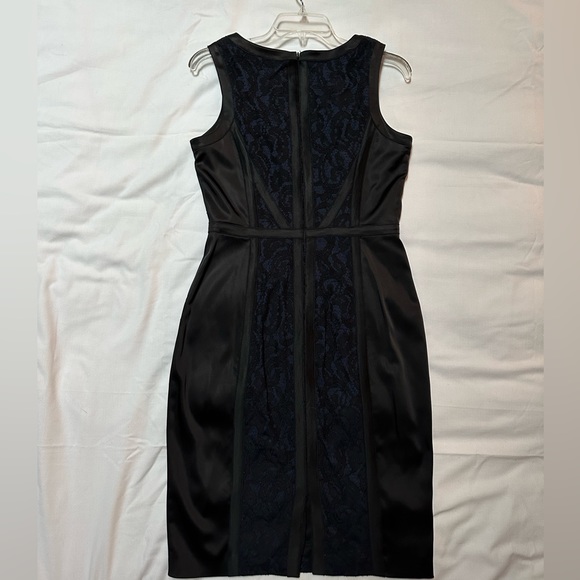 Cache satin & lace black / blue dress - Picture 2 of 3